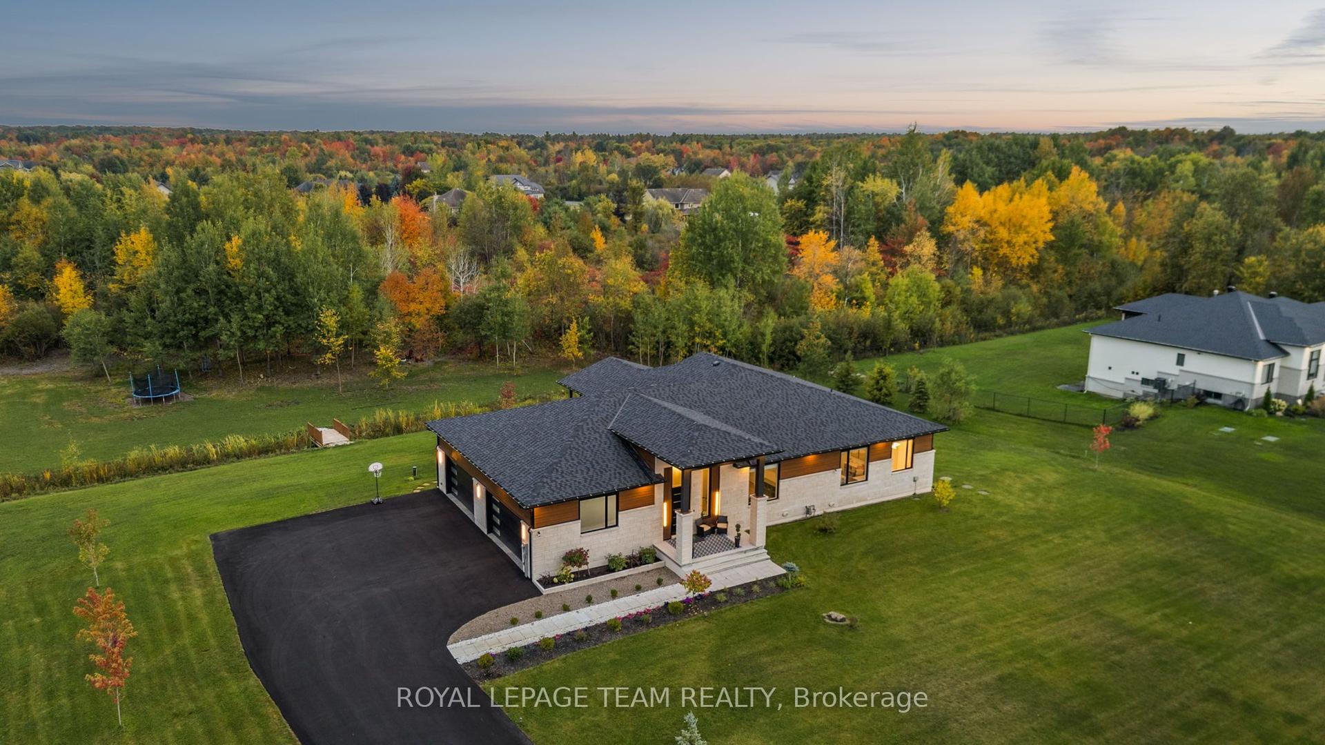 60 Synergy Way — photo 1