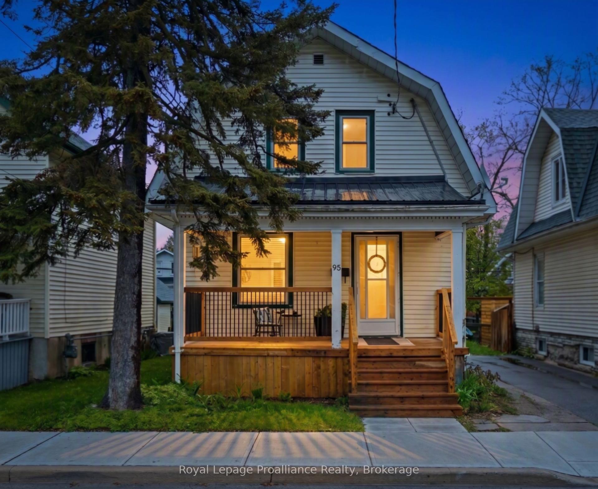 95 Chatham Street, Belleville — Detached for sale, photo 1