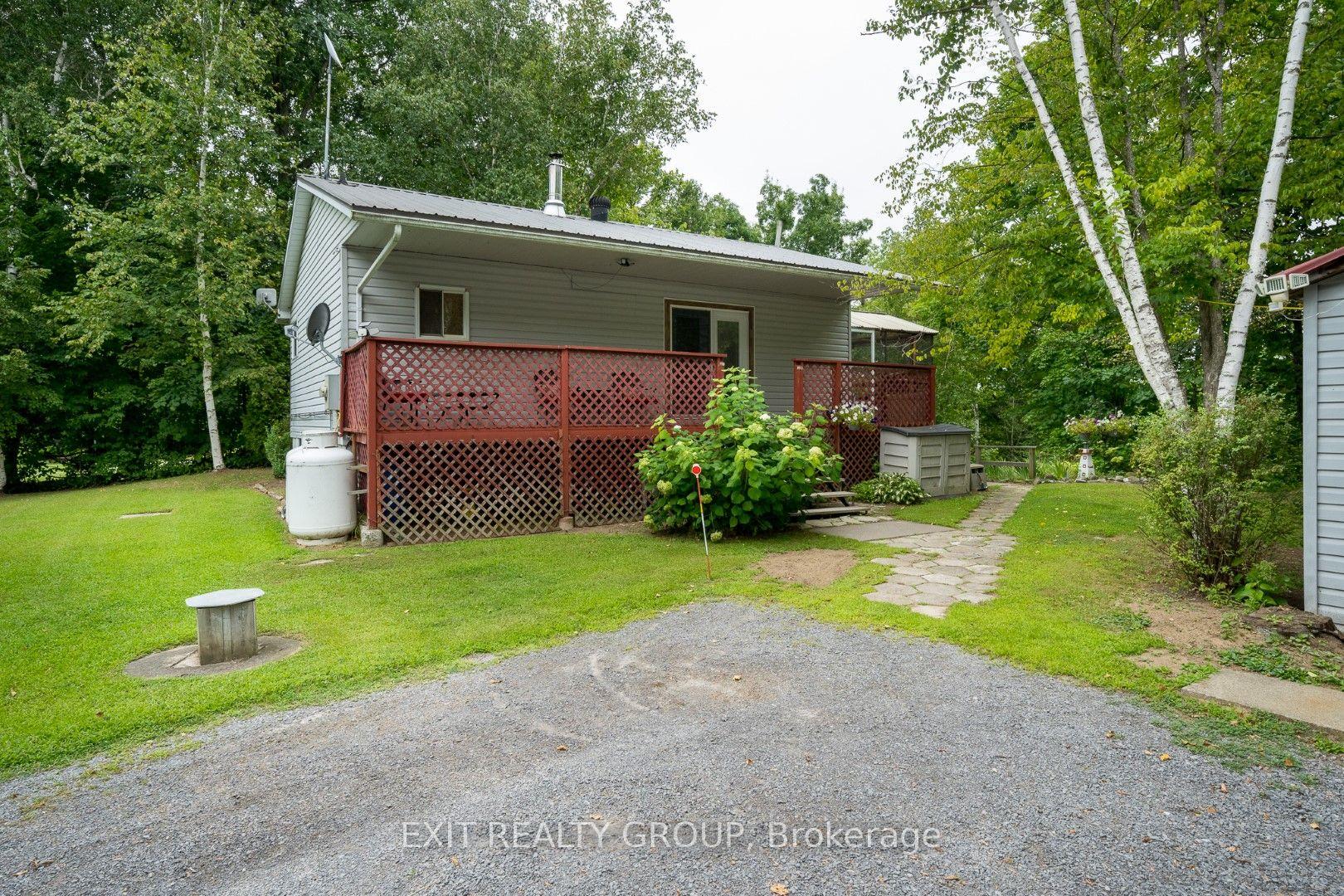 103 Camp Lane — photo 1