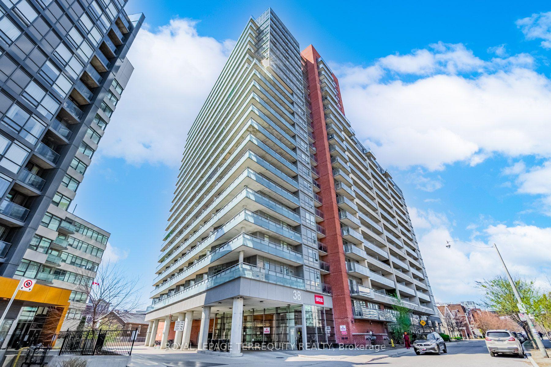 38 Joe Shuster Way 710 #710, Toronto — Condo for sale, photo 1