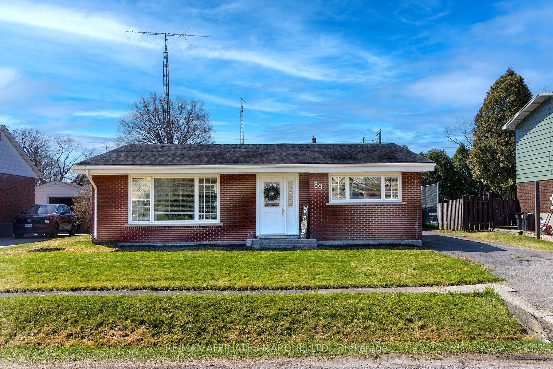 69 Kyle Drive — photo 1
