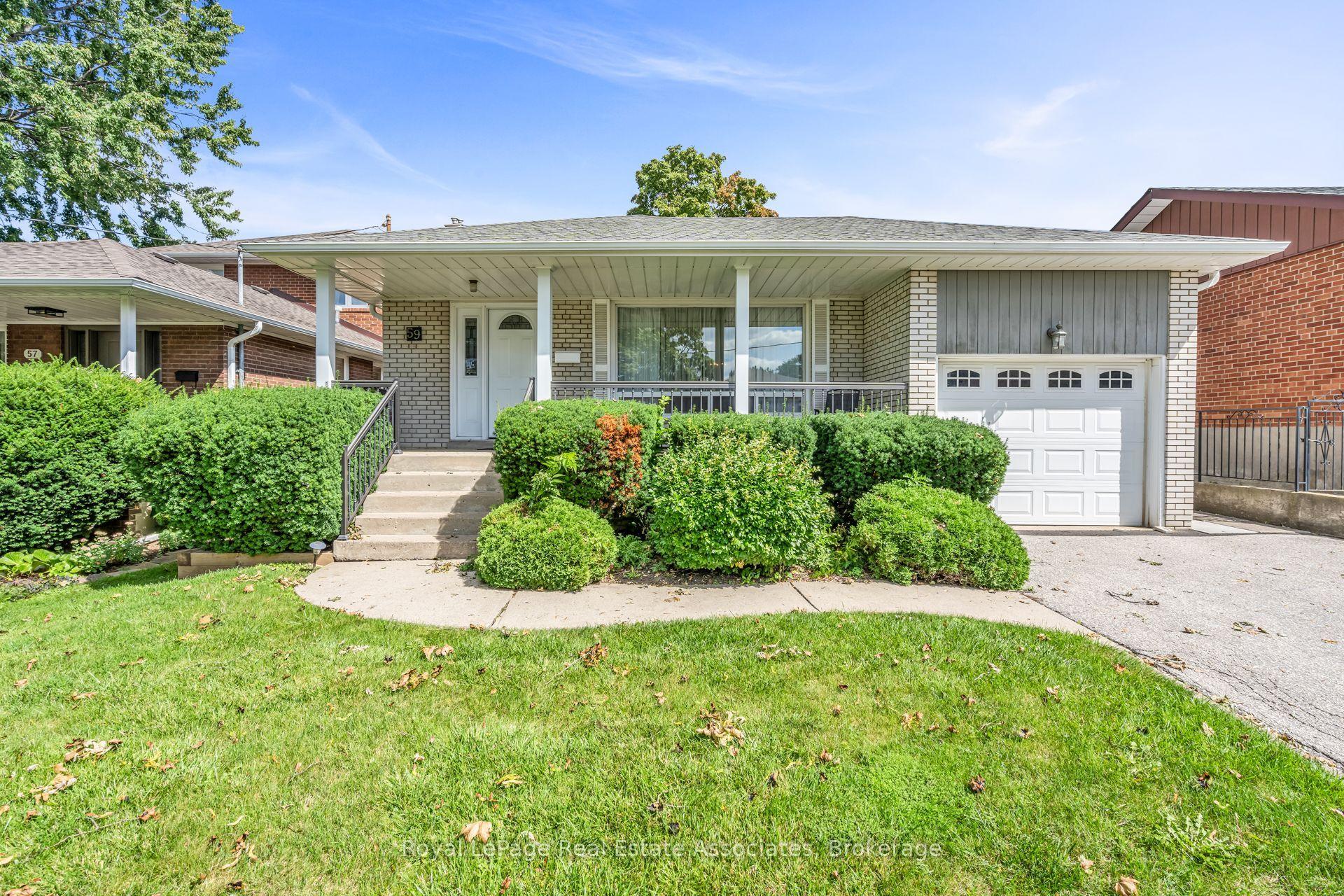 59 Stapleton Drive, Toronto — Detached for sale, photo 1