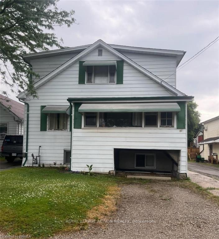 83 Stanley Street, Brantford — Detached for sale, photo 1