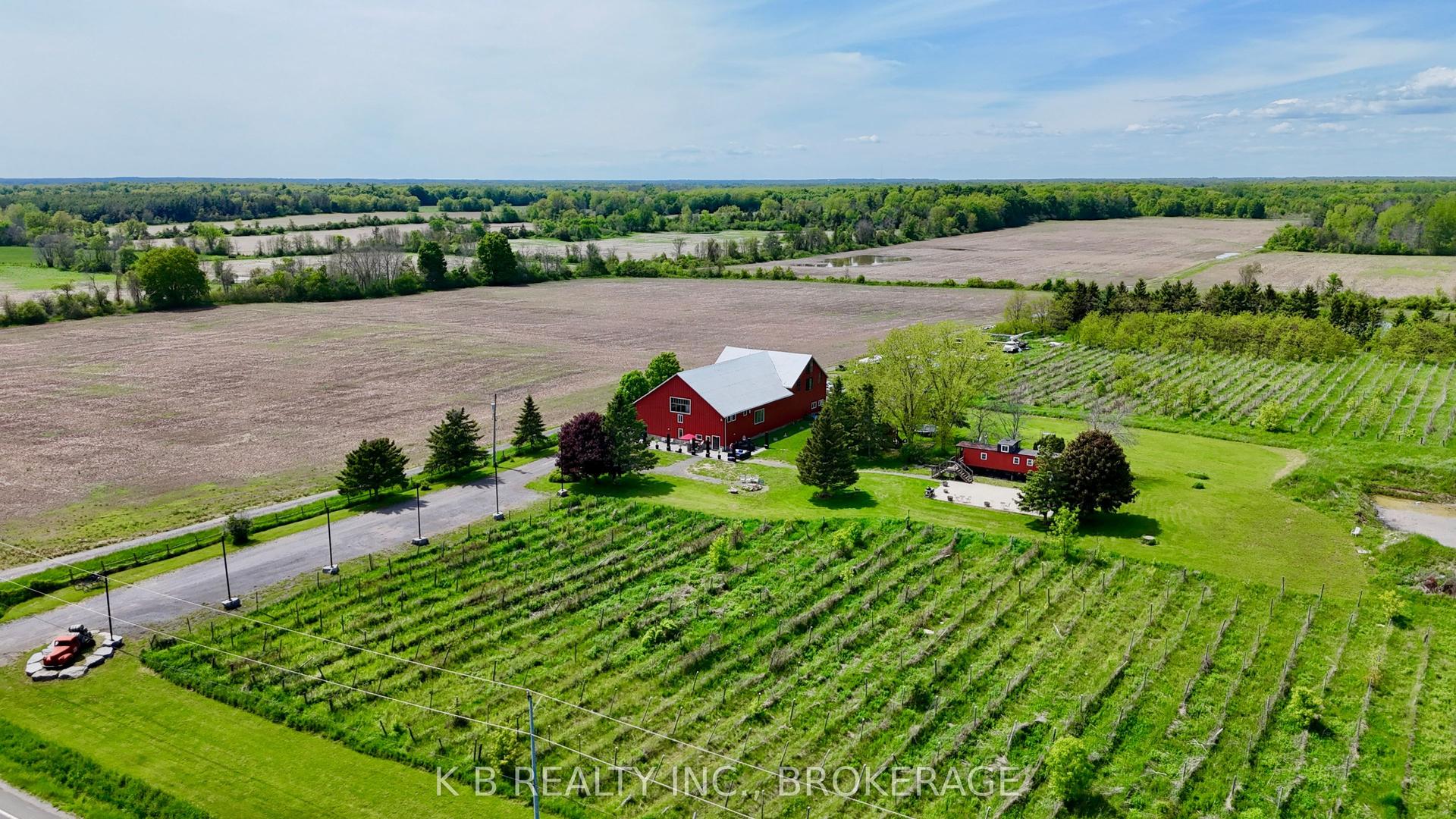 9261 Loyalist Parkway — photo 1