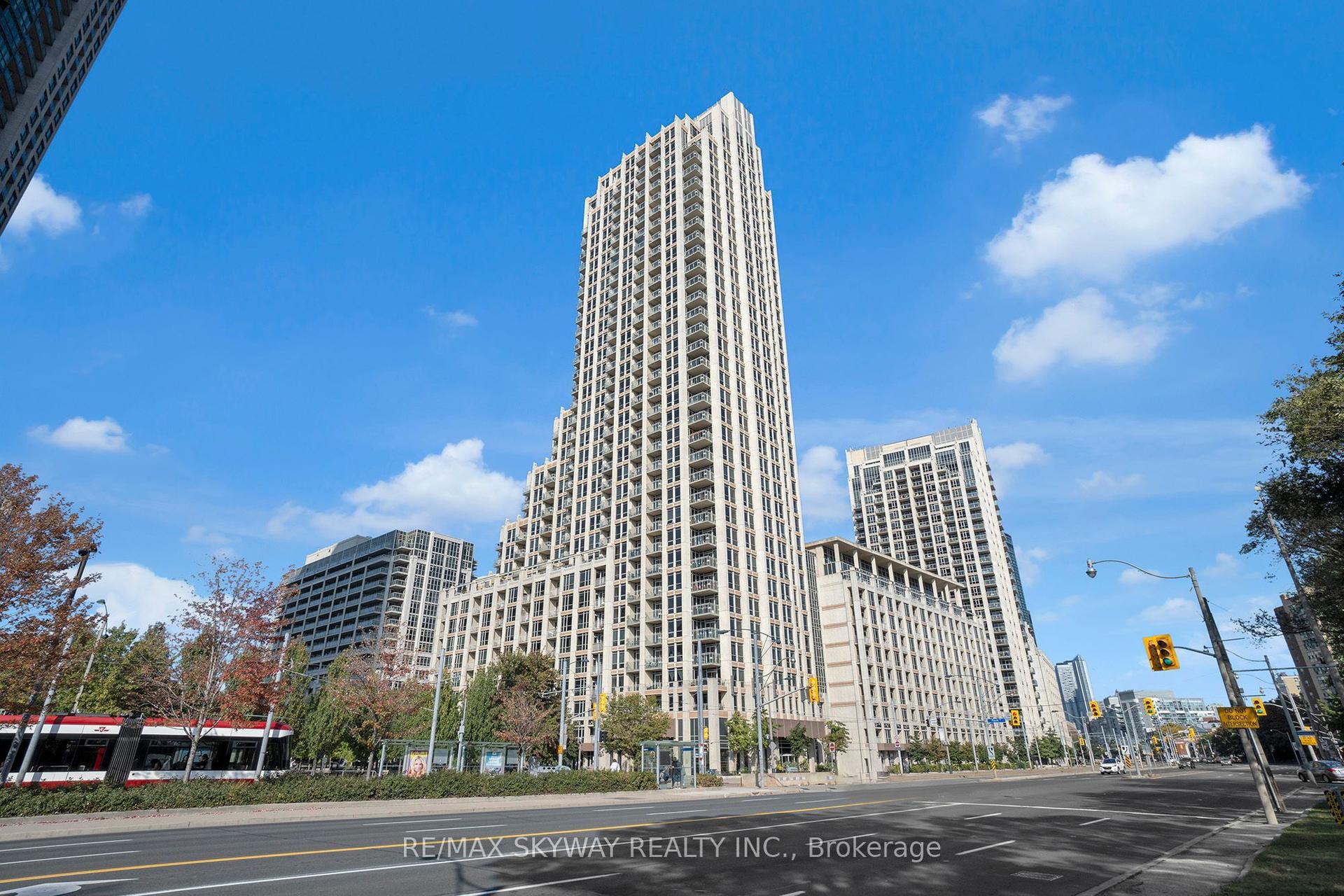 628 Fleet Street Lph03 #Lph03, Toronto — Condo for lease, photo 1