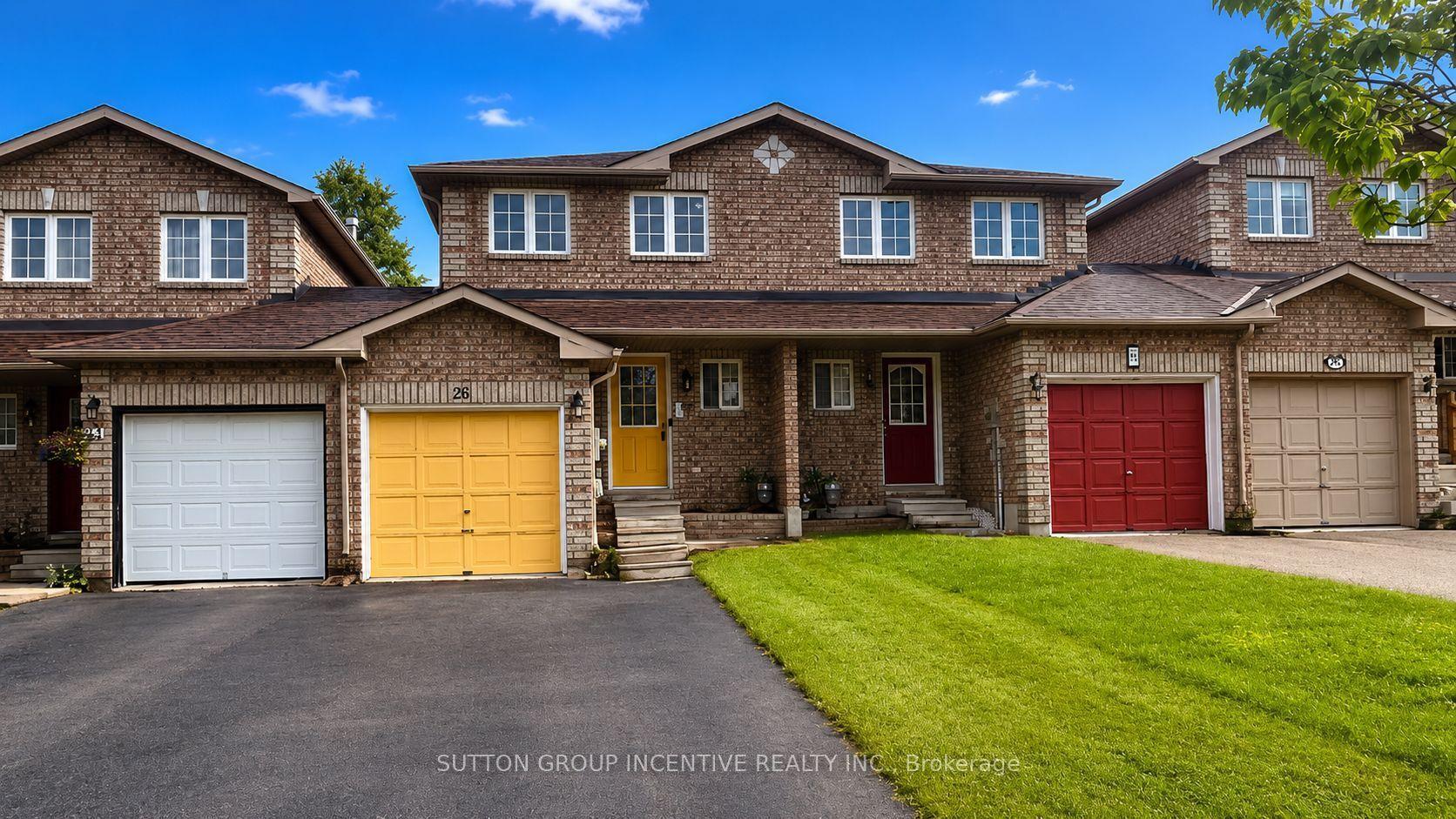 25 Lions Gate Boulevard, Barrie — Townhouse for sale, photo 1