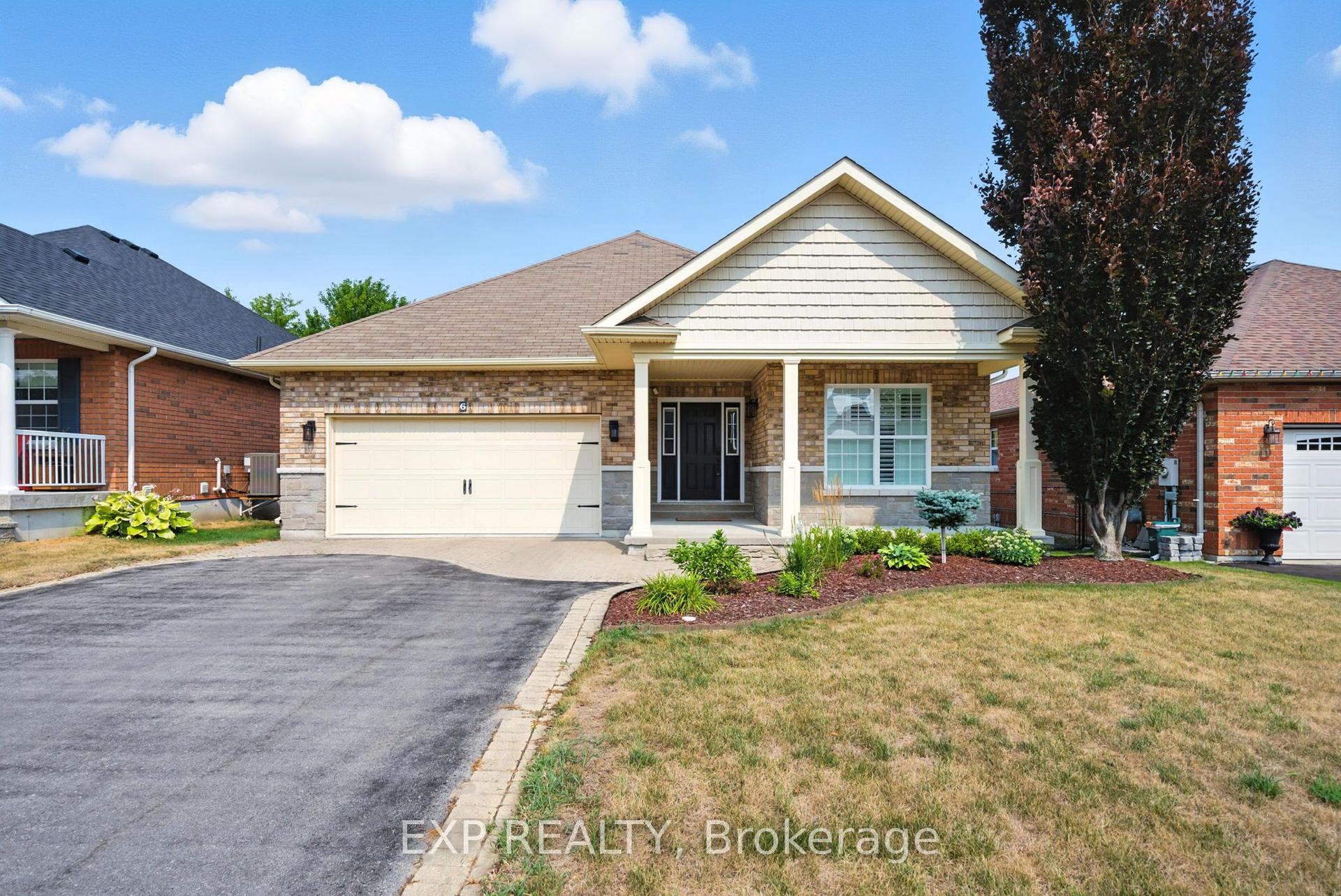 6 Cortland Way — photo 1