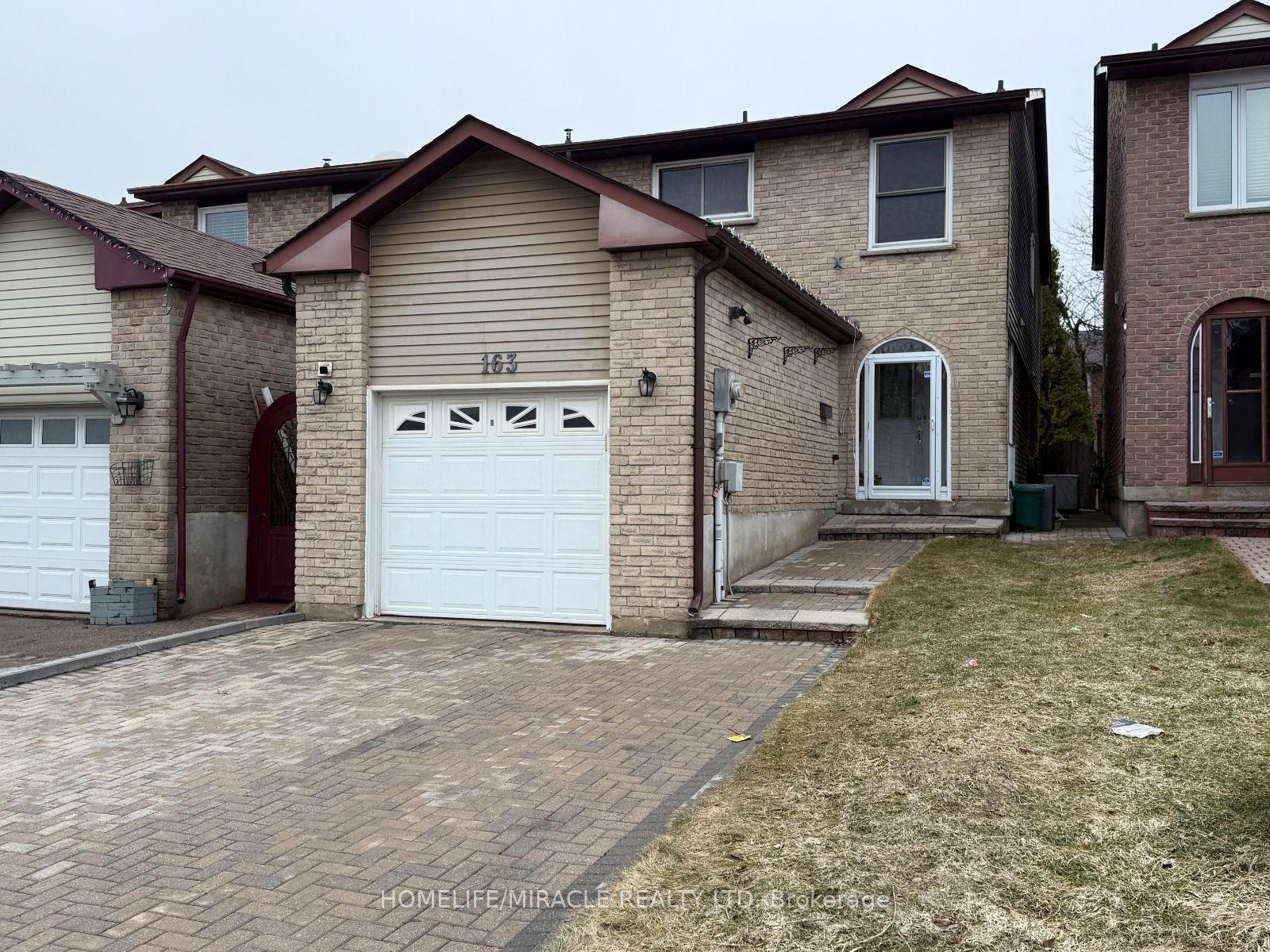 163 Mabley Crescent — photo 1