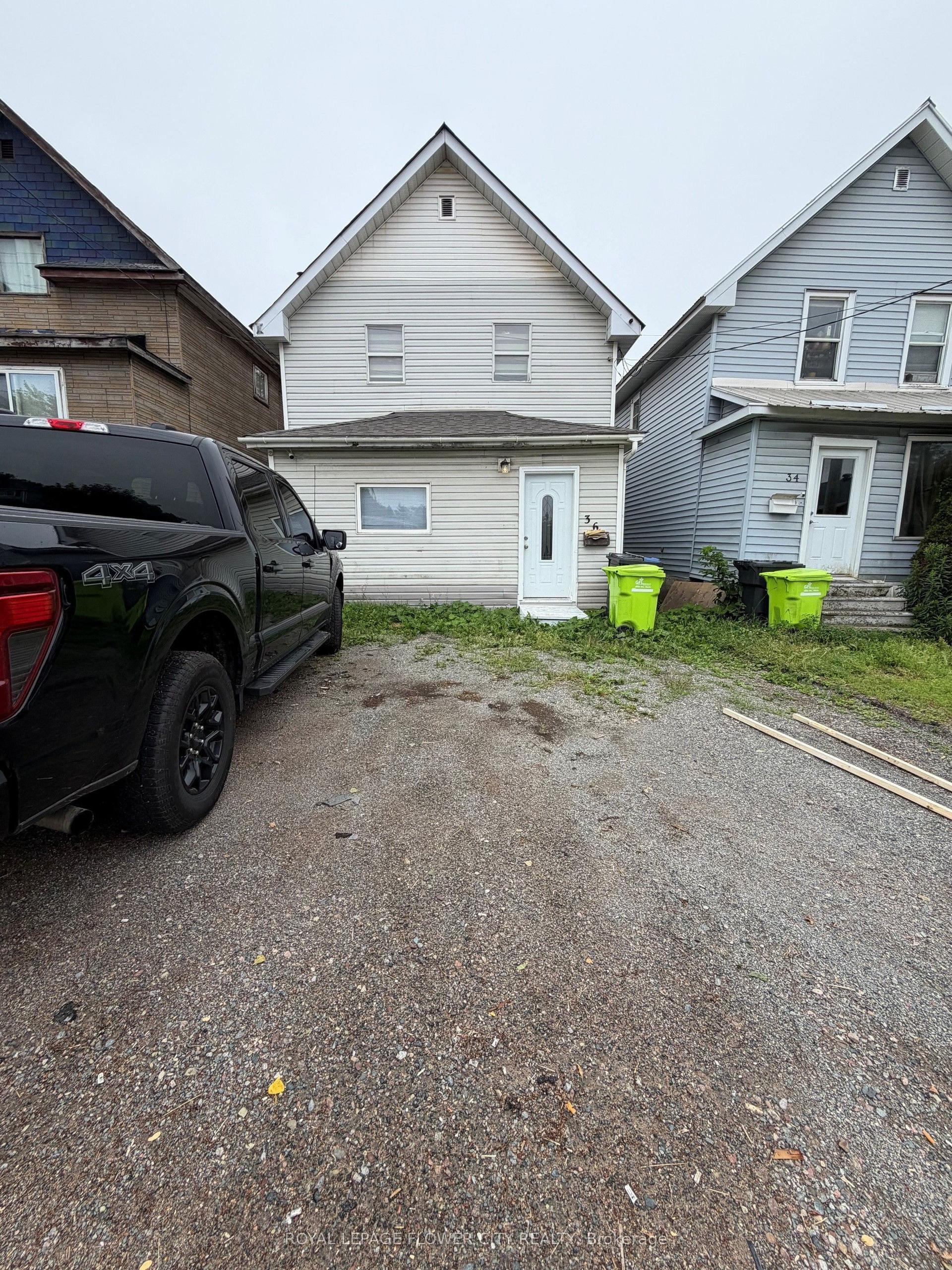 36 St Georges Avenue E, Sault Ste Marie — Detached for sale, photo 1