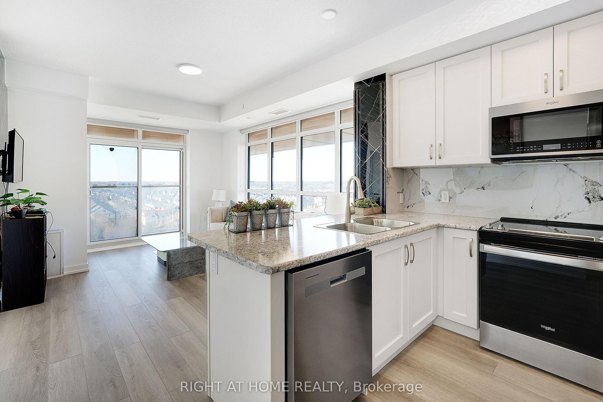 460 Dundas Street E 905 #905 — photo 1