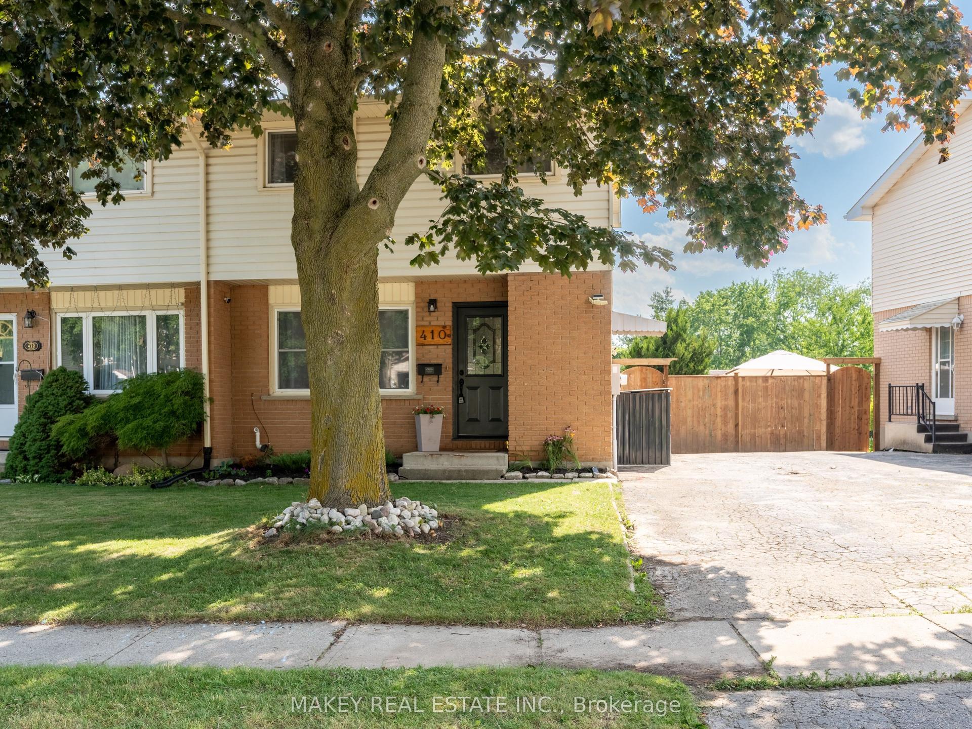 410 Odlum Drive, Woodstock — Semi-Detached for sale, photo 1