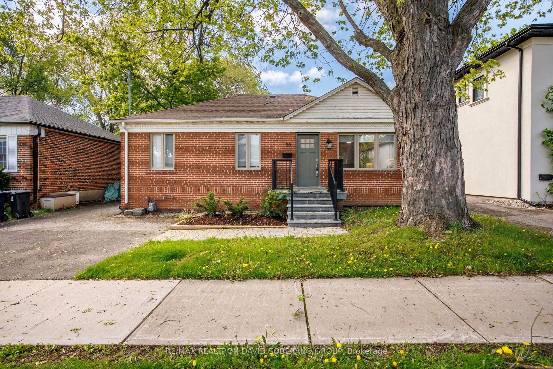 35 Almore Avenue, Toronto — Detached for sale, photo 1