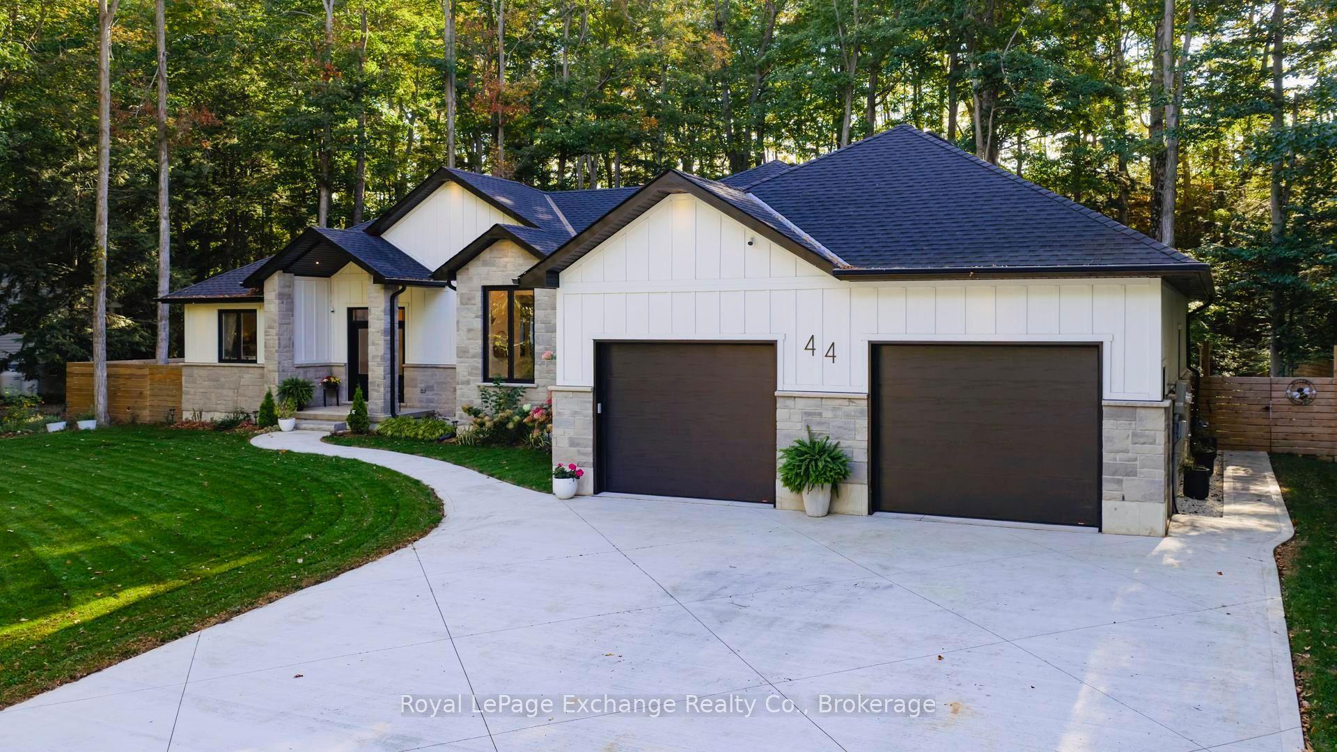 44 Blairs Trail N — photo 1