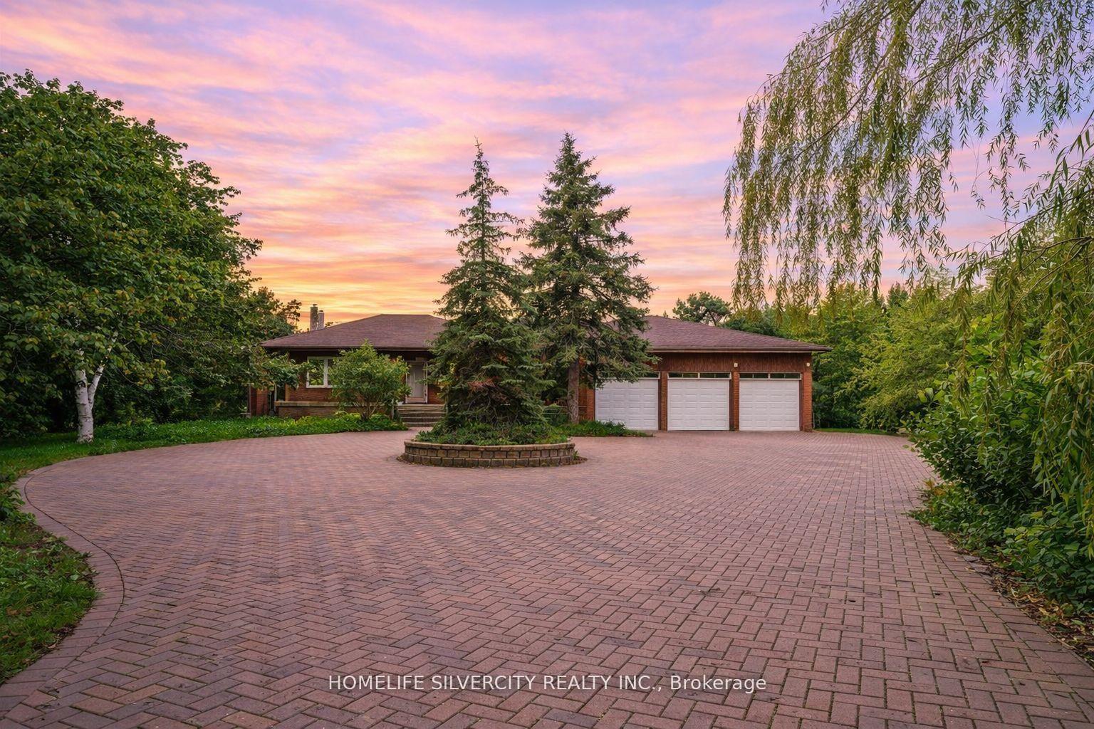 4395 Castlemore Road, Brampton — Detached for sale, photo 1