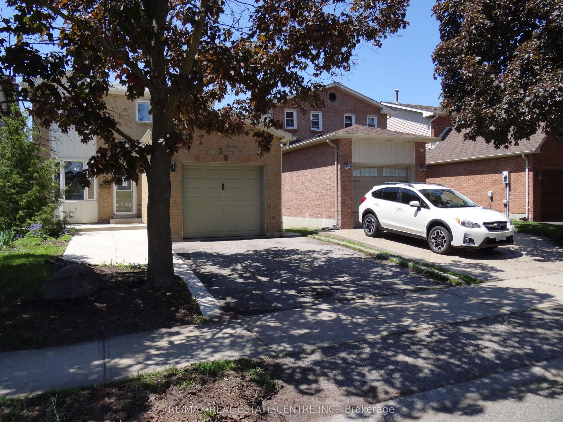 28 Rawling Crescent, Brampton — Detached for sale, photo 1
