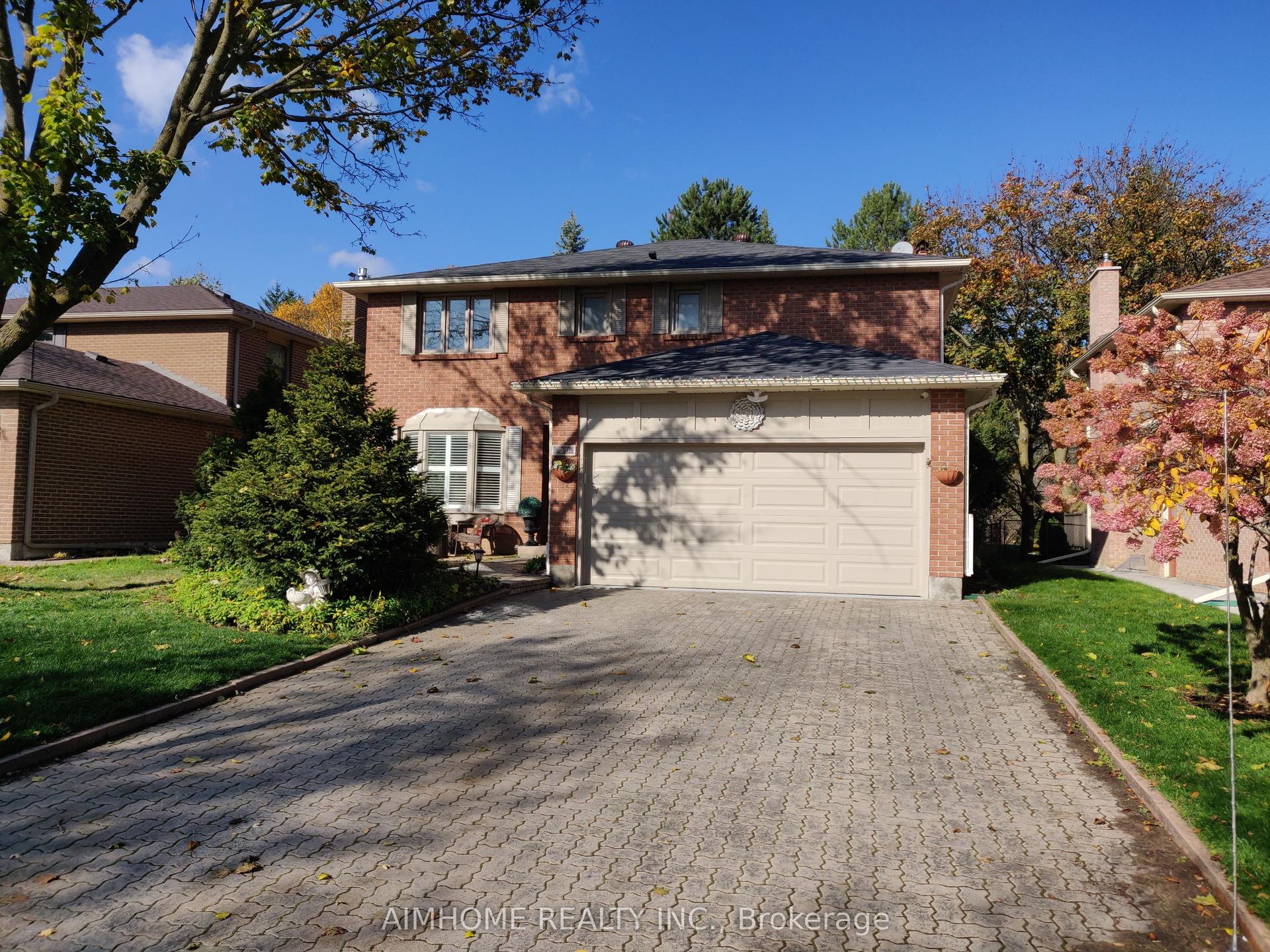 80 Golf Links Drive — photo 1