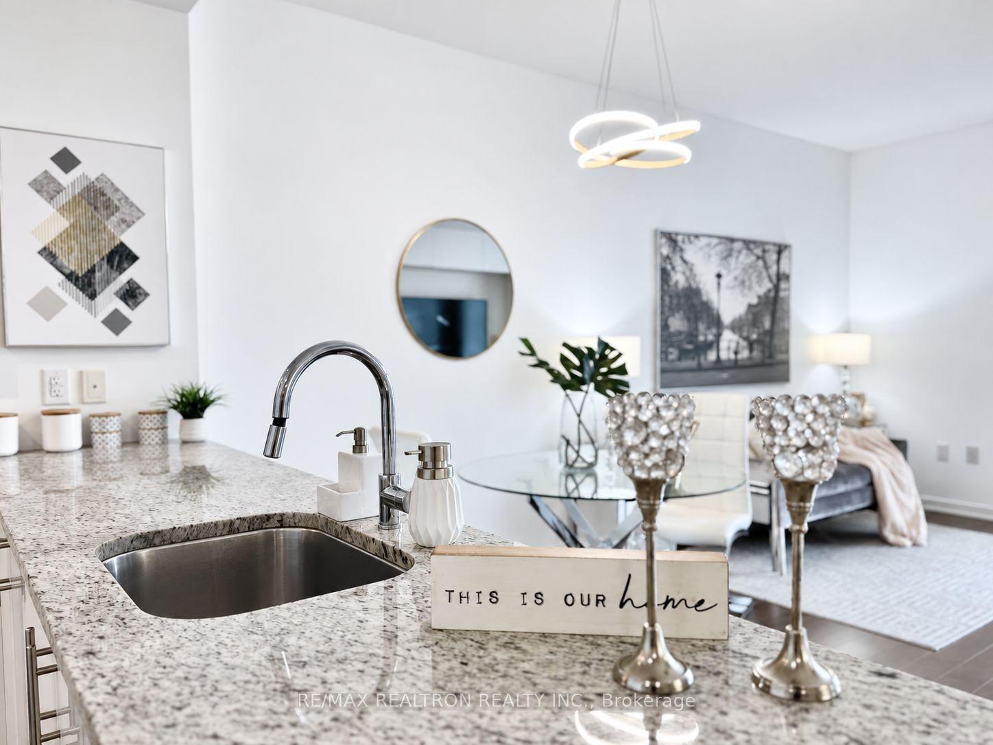 70 Forest Manor Road 317 #317, Toronto — Condo for sale, photo 1