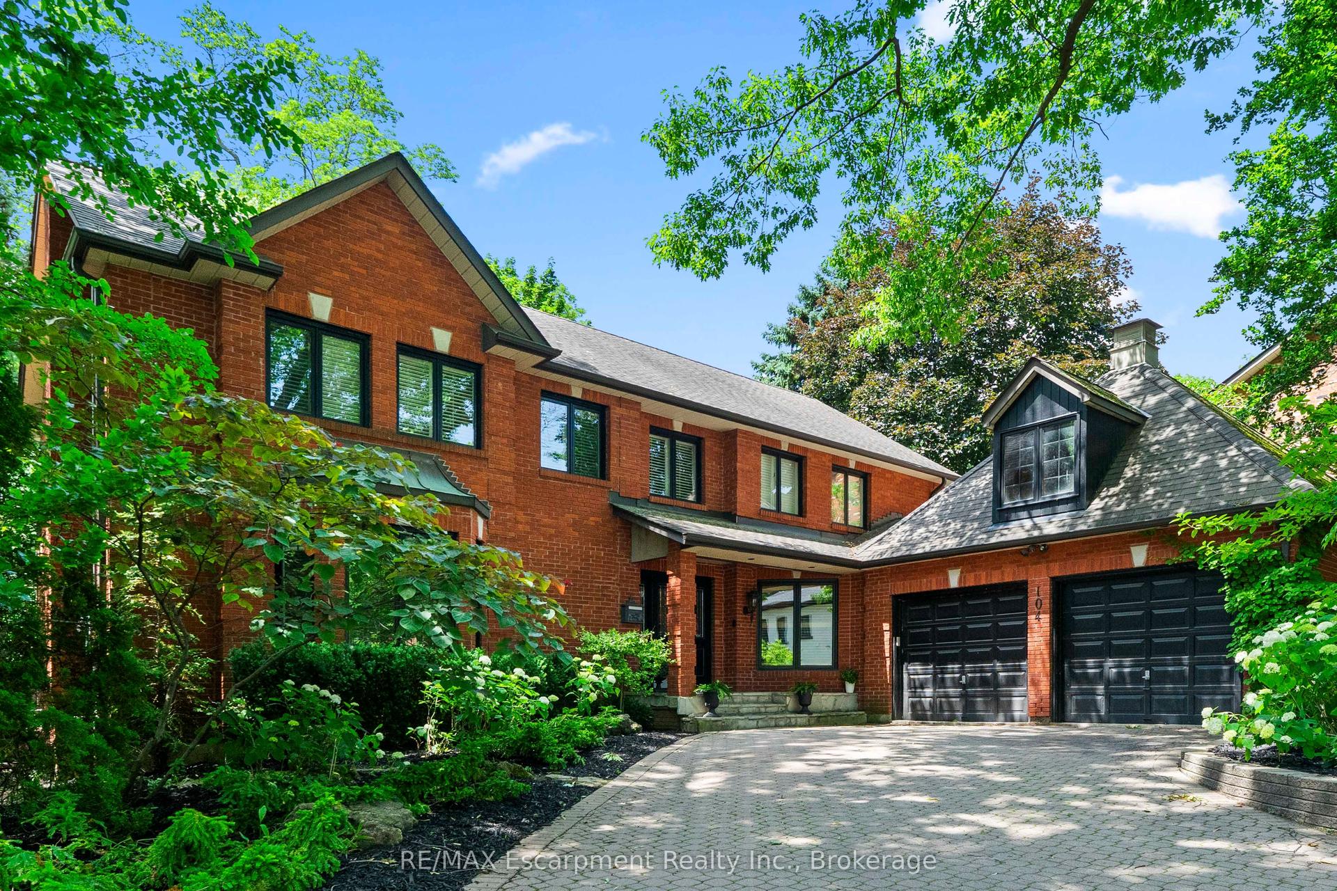 104 Whittington Place, Oakville — Detached for sale, photo 1