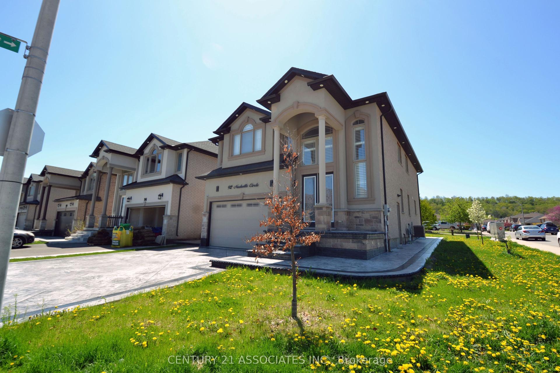 92 Nashville Circle, Hamilton — Detached for lease, photo 1