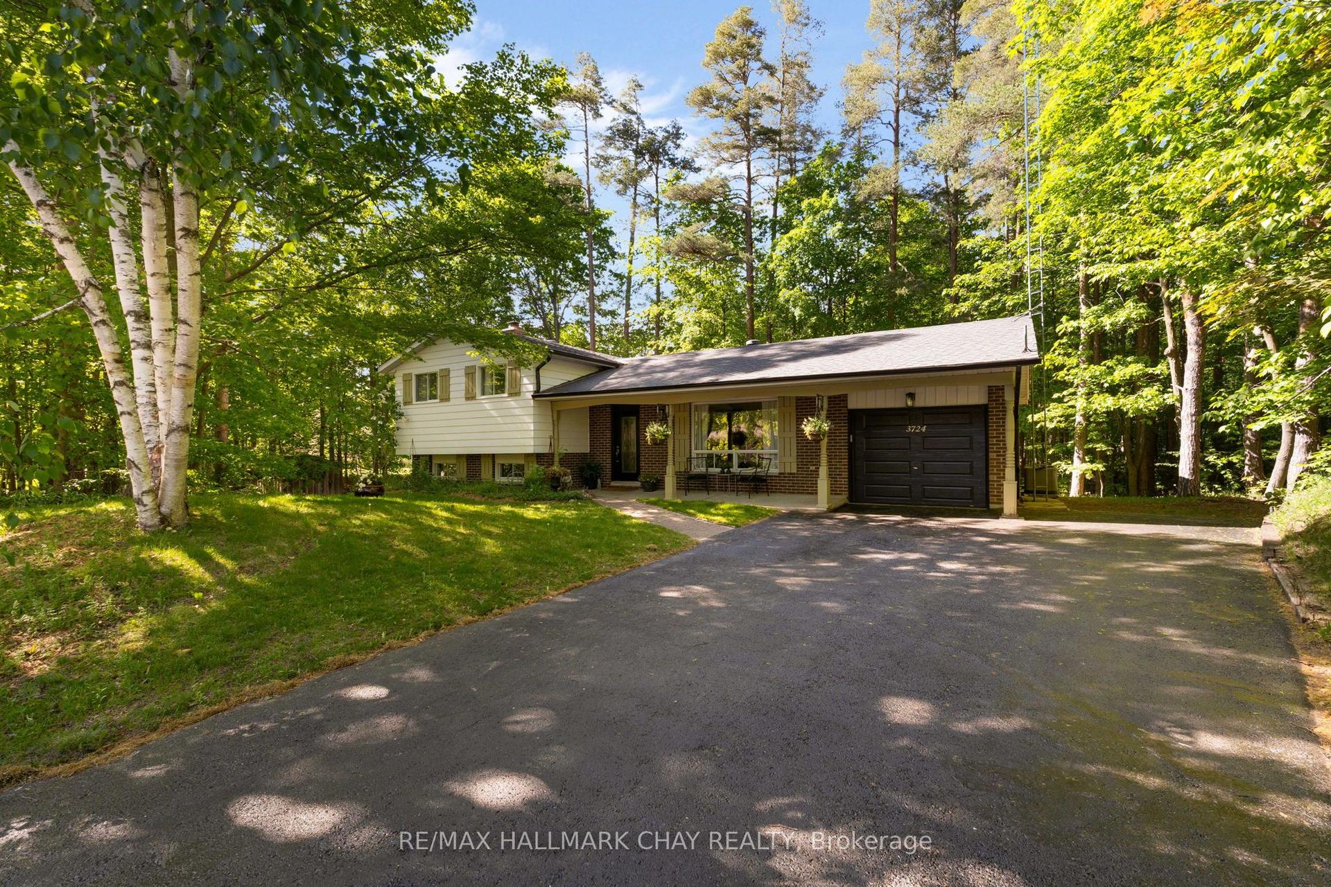 3724 Whitecap Drive — photo 1