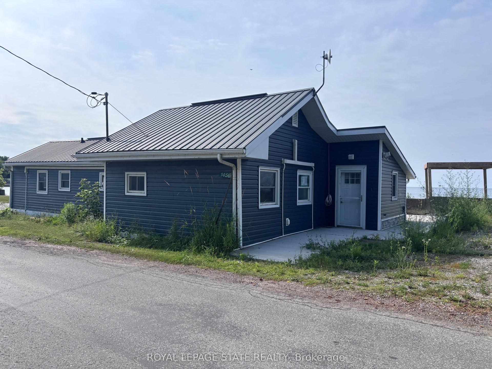 1456 Lakeshore Road, Haldimand — Detached for sale, photo 1