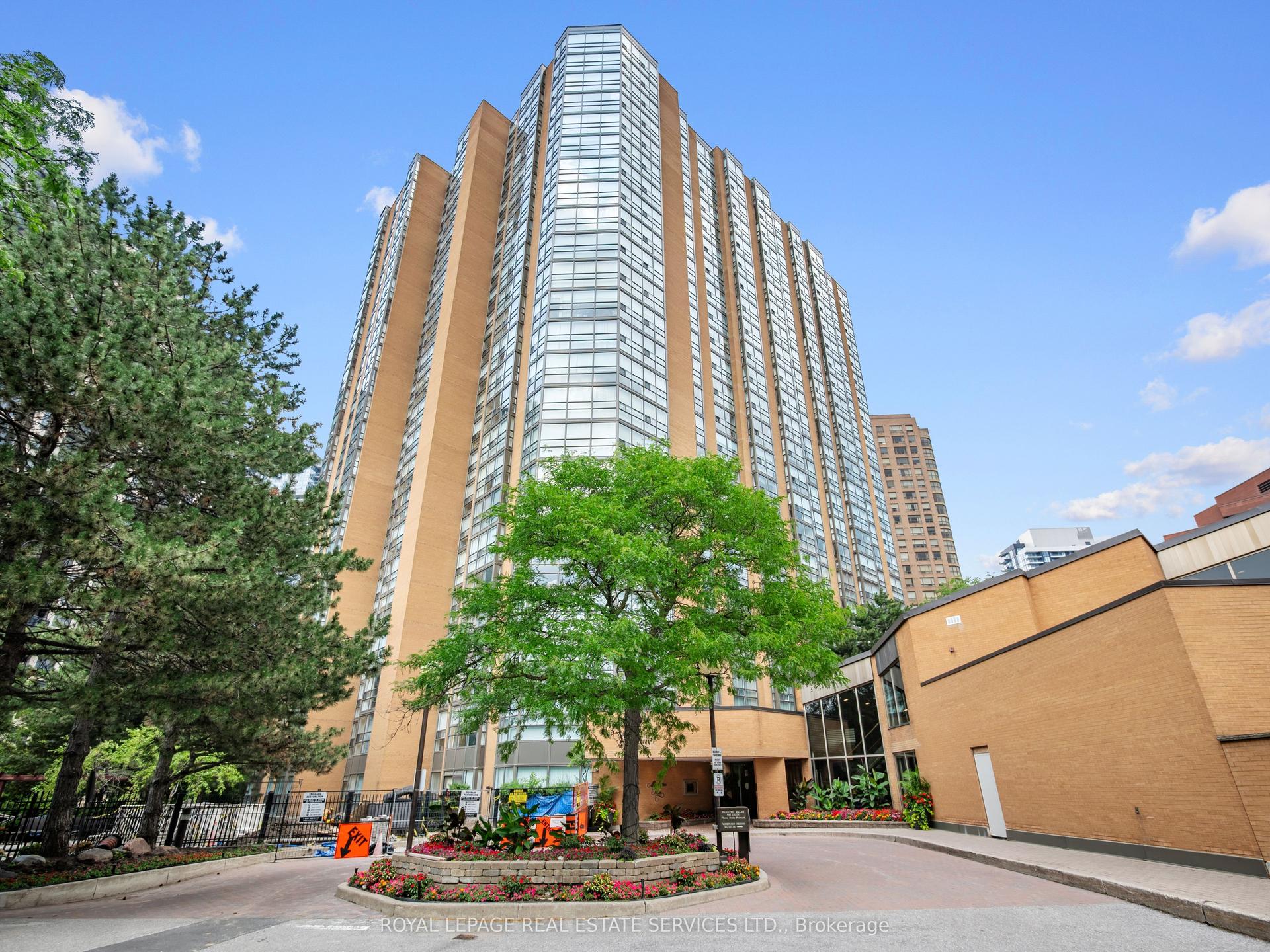 131 Beecroft Road 1404 #1404, Toronto — Condo for sale, photo 1