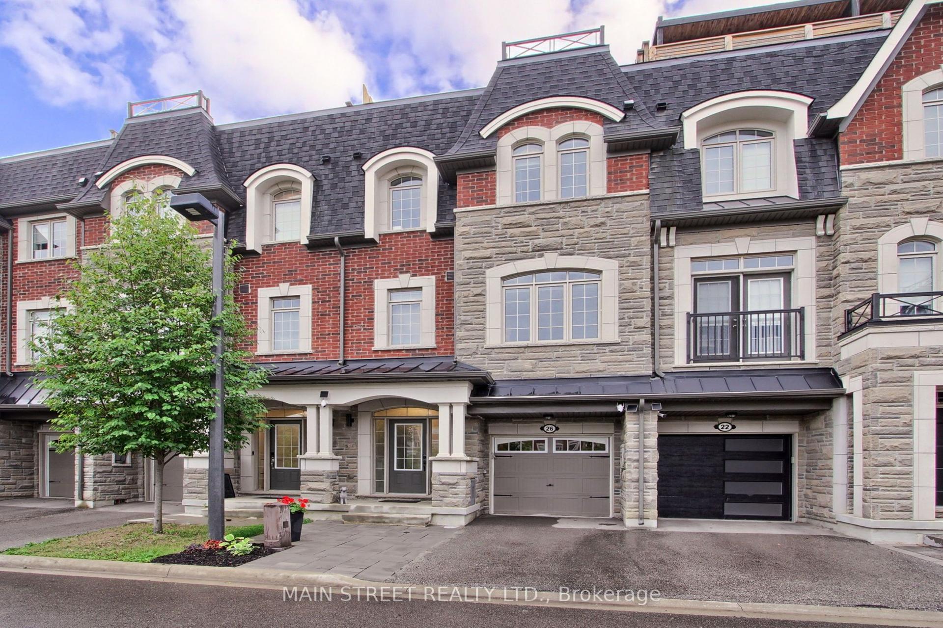 26 Queen Mary Court, Vaughan — Townhouse for sale, photo 1
