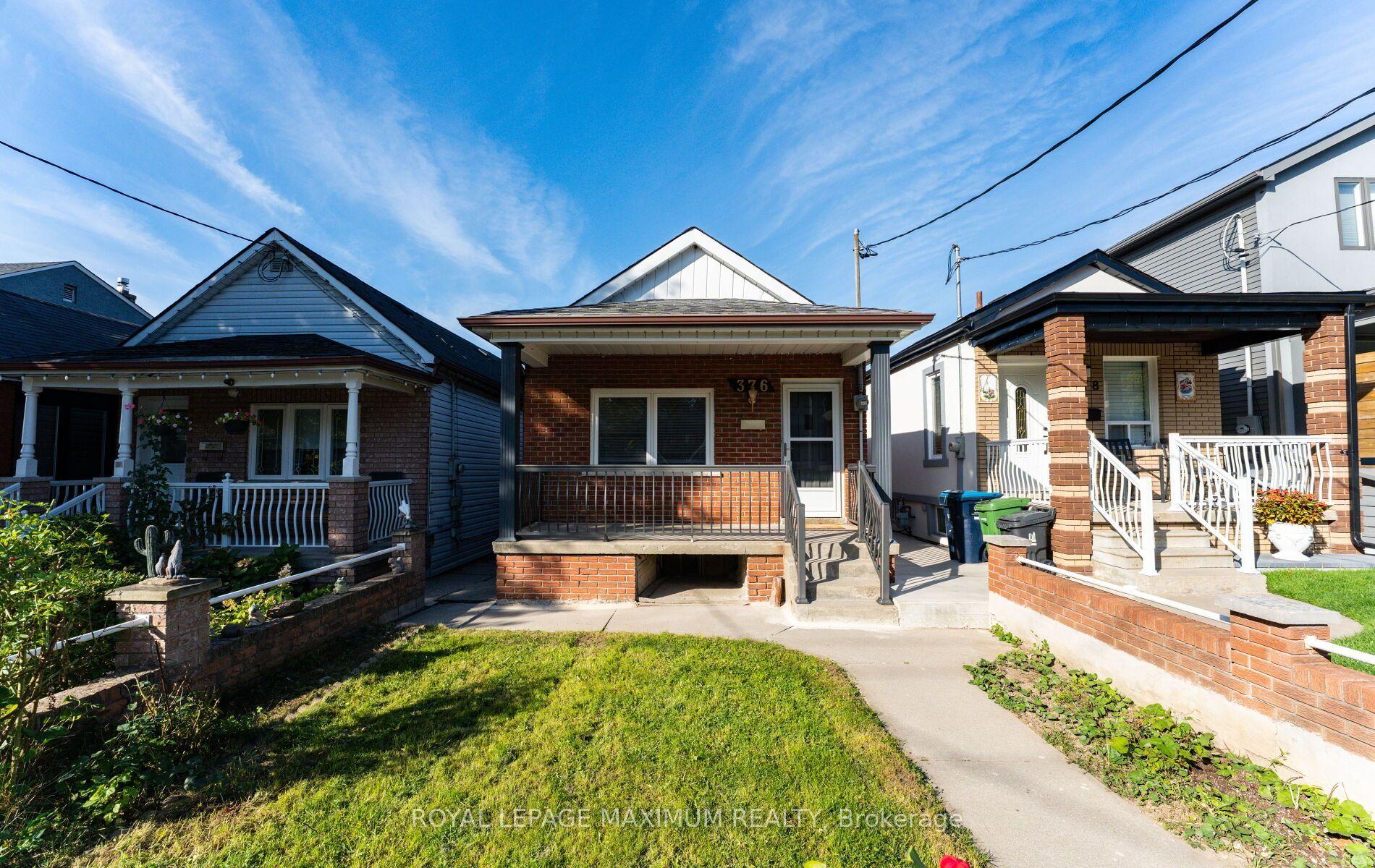 376 McRoberts Avenue, Toronto — Detached for sale, photo 1