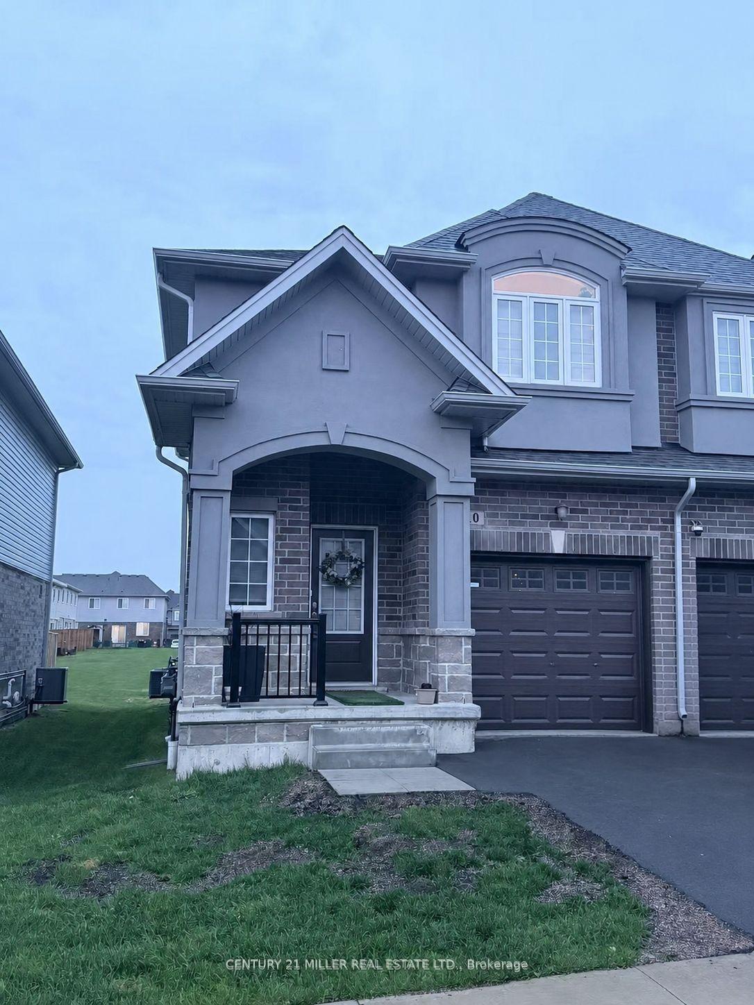 10 Linden Park Lane — photo 1