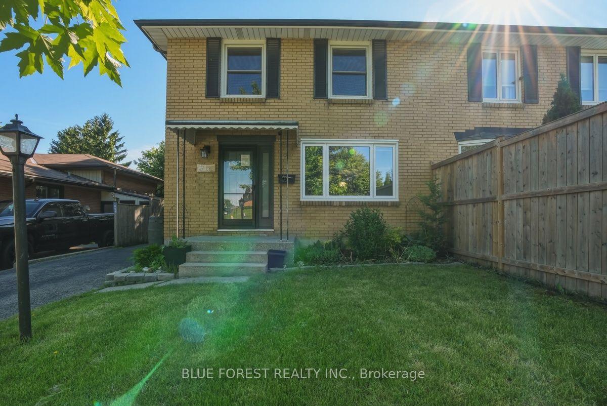 230 Cairn Street, London South — Semi-Detached for sale, photo 1