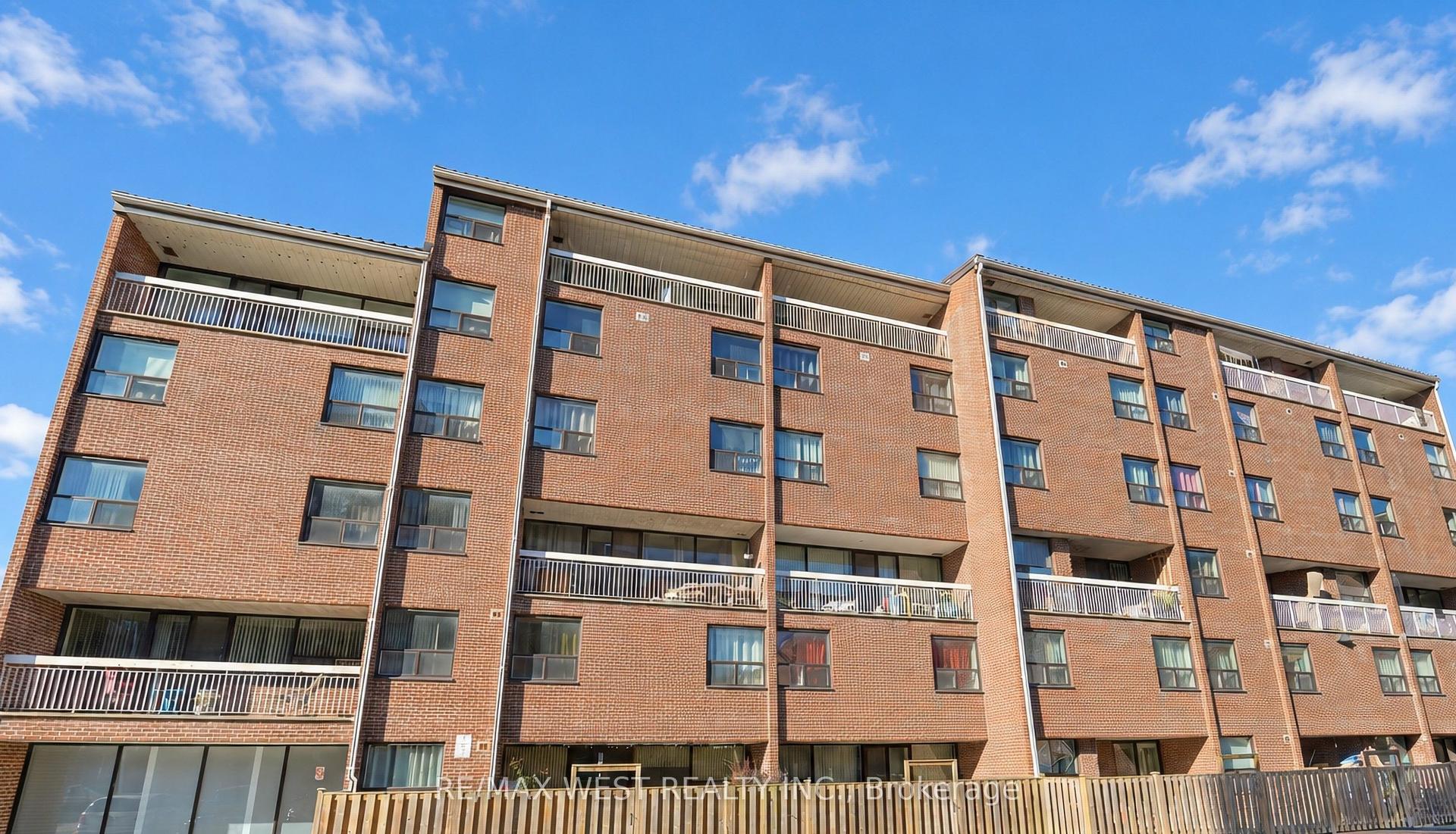 4064 Lawrence Avenue E 221C #221C, Toronto — Condo for sale, photo 1
