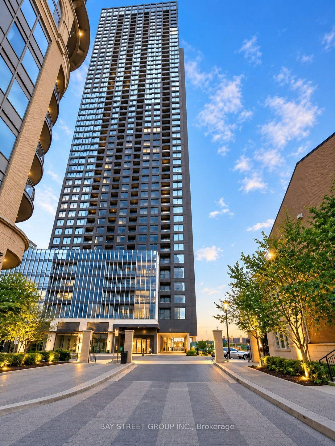 395 Square One Drive 2206 #2206, Mississauga — Condo for lease, photo 1