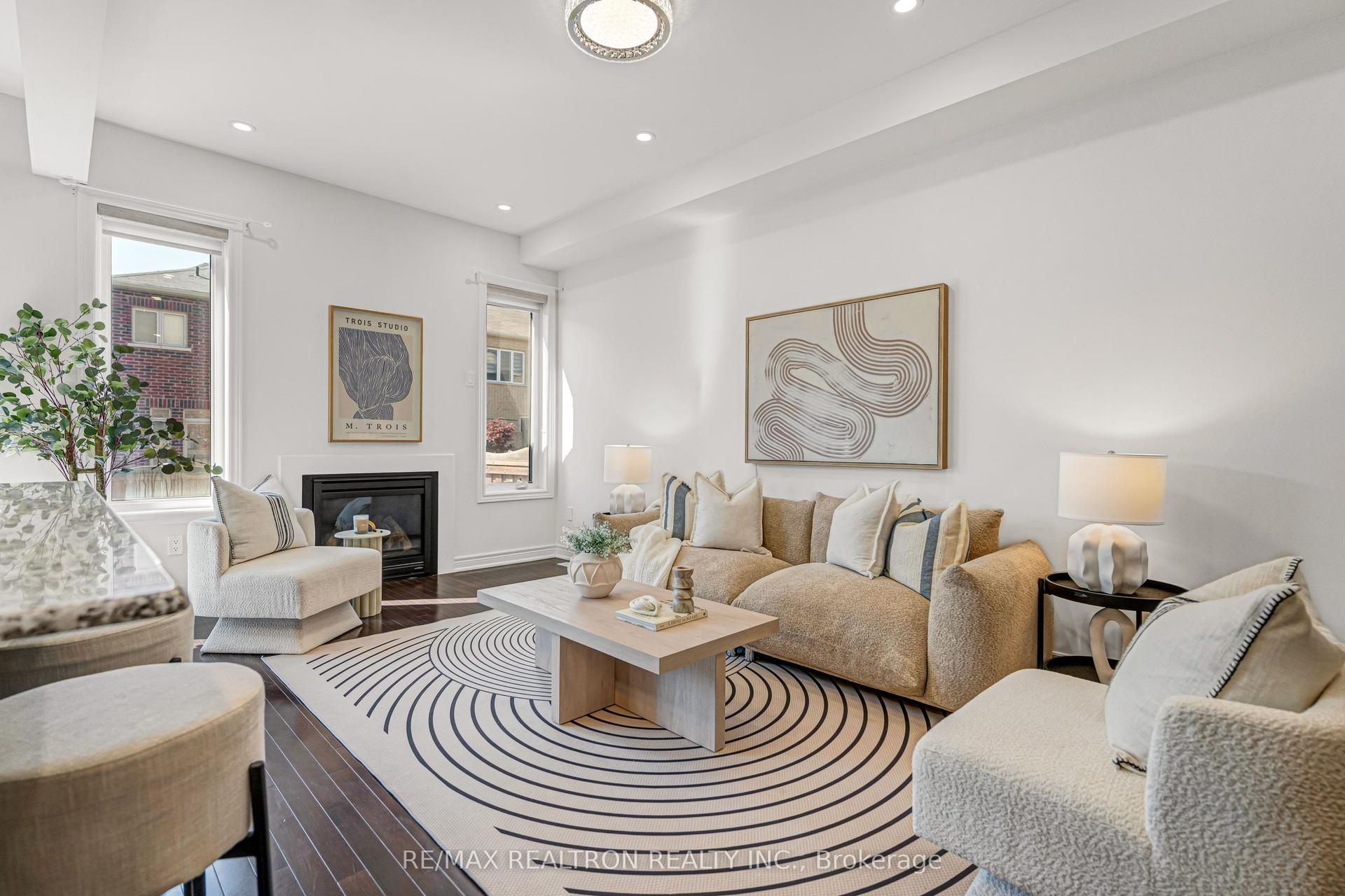 119 Wilfred Murison Avenue, Markham — Semi-Detached for sale, photo 1