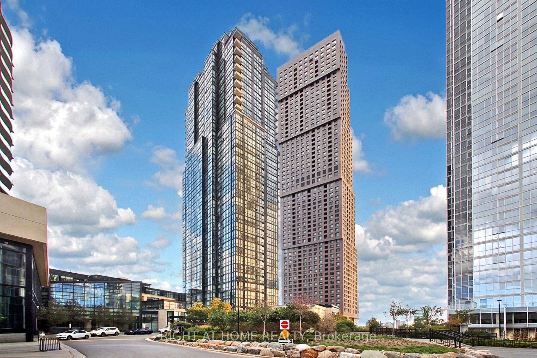2910 W Highway No #312, Vaughan — Condo for sale, photo 1