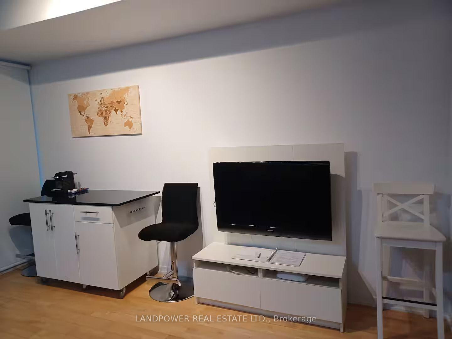 65 Bremner Boulevard 3906 #3906, Toronto — Condo for lease, photo 1