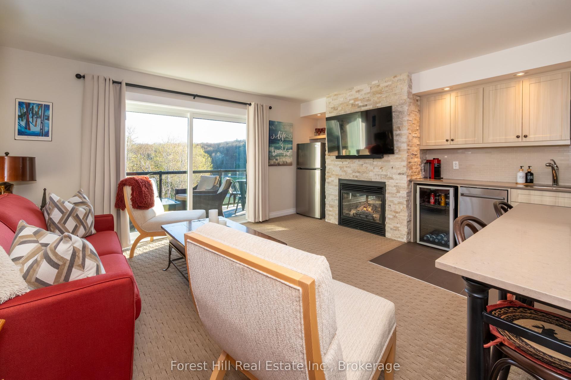 1235 Deerhurst Drive 303 #303 — photo 1