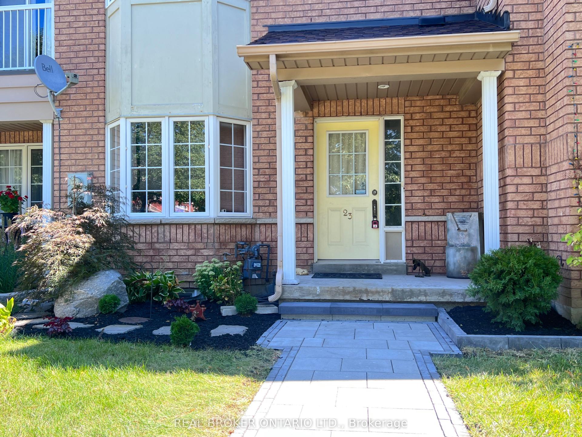 23 Piera Gardens, Markham — Townhouse for sale, photo 1