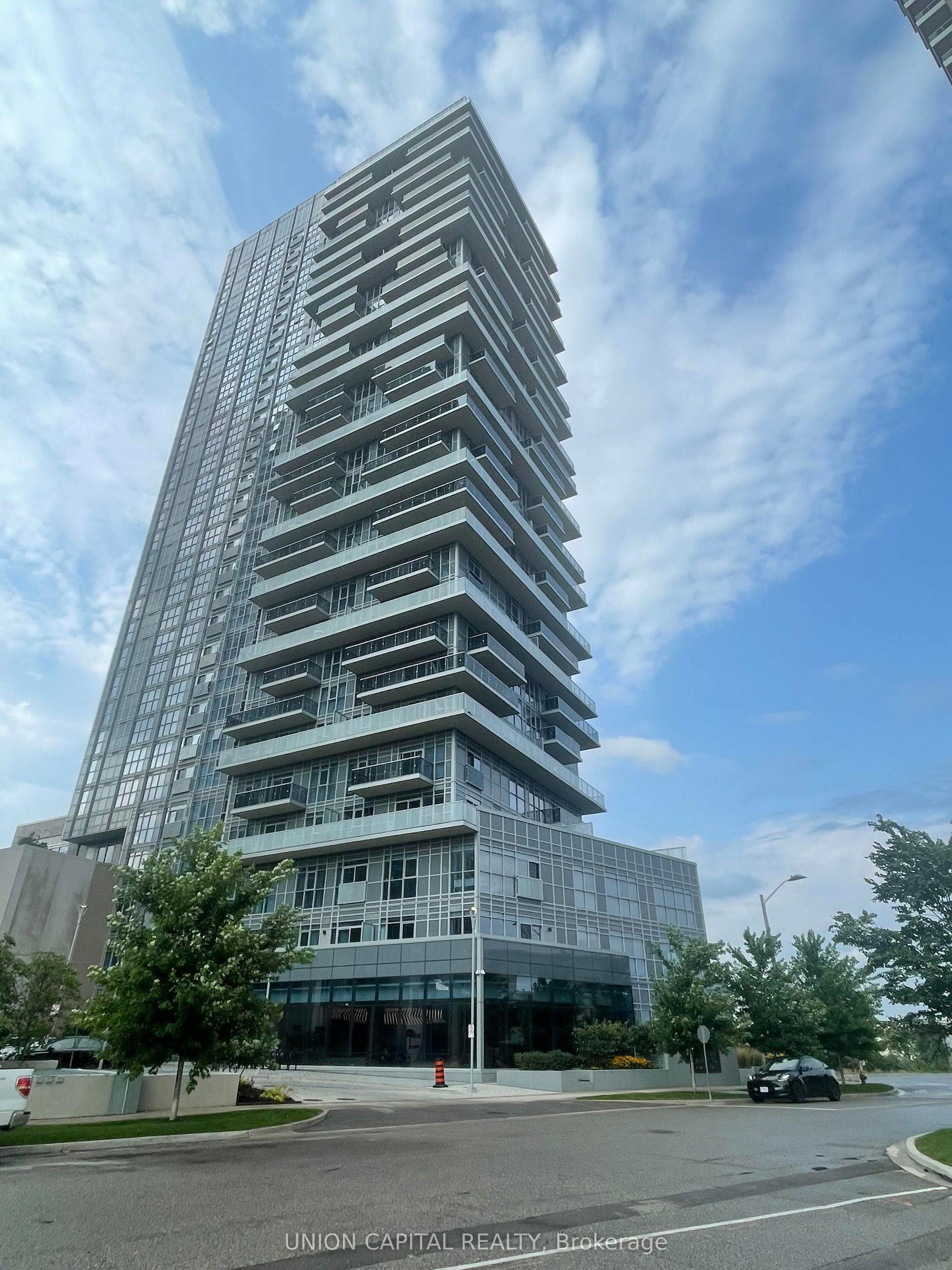 225 Village Green Square 2803 #2803 — photo 1