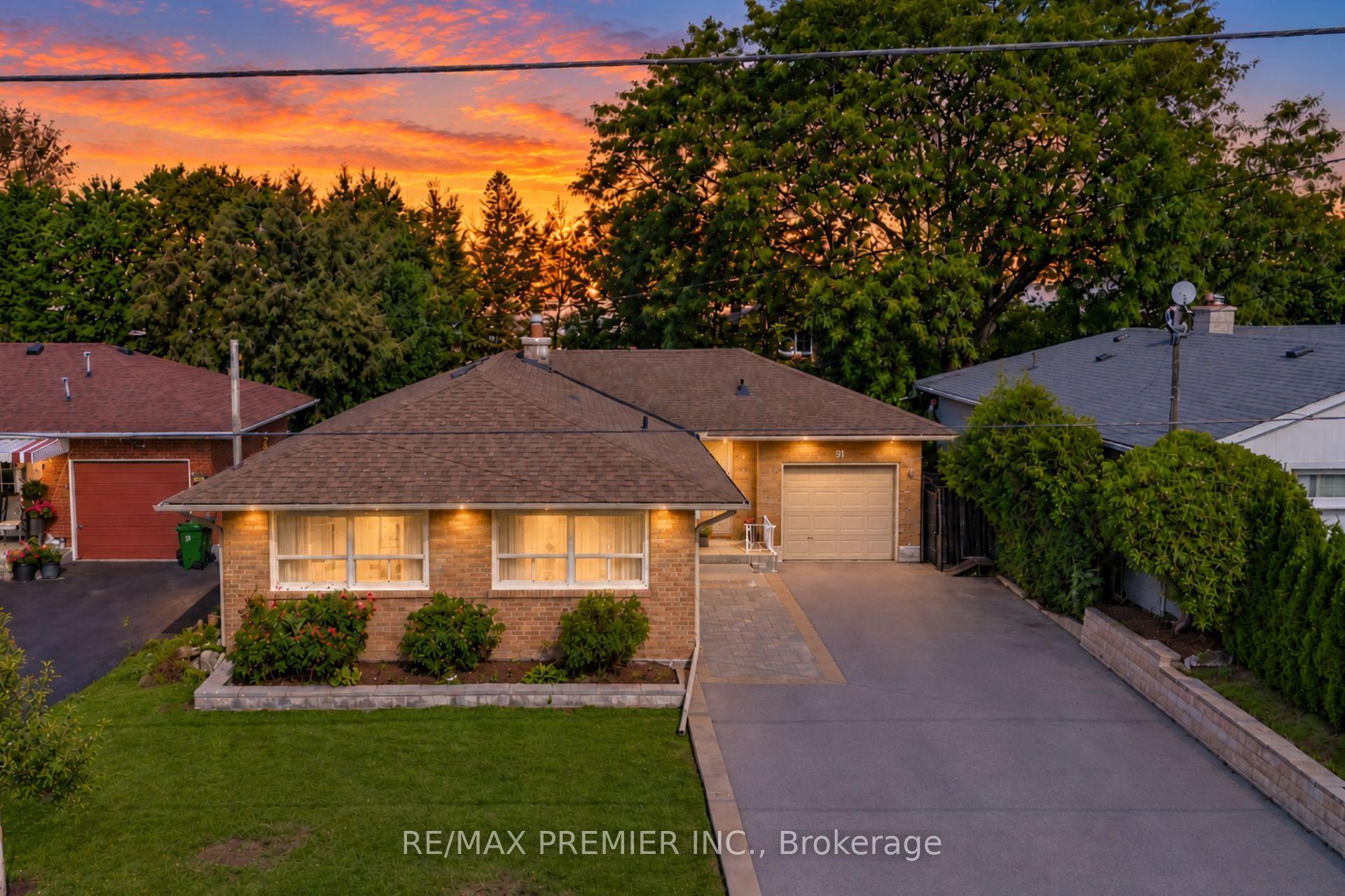 91 Wigmore Drive, Toronto — Detached for sale, photo 1