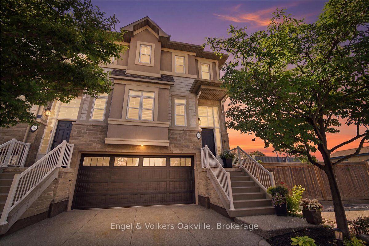 31 Sunvale Place 29 #29, Hamilton — Condo Town for sale, photo 1