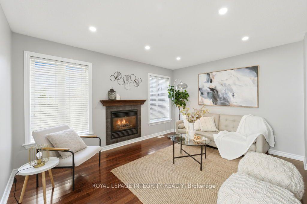 209 Tewsley Drive, Blossom Park - Airport and Area — Semi-Detached for sale, photo 1