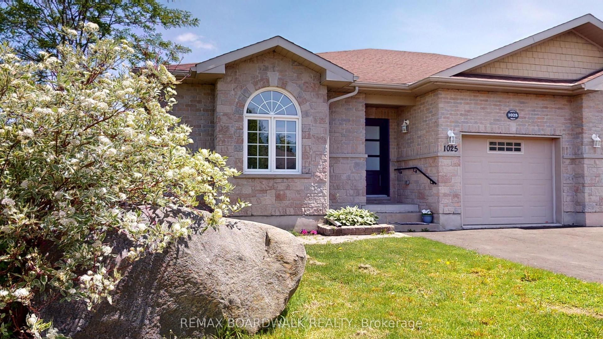 1025 Aspen Drive, Brockville — Semi-Detached for sale, photo 1