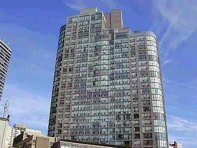 24 Wellesley Street W 1410 #1410, Toronto — Condo for lease, photo 1