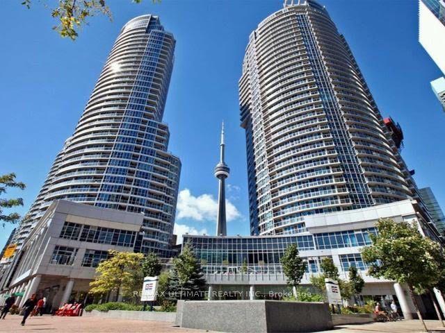 208 Queens Quay W 912 #912, Toronto — Condo for lease, photo 1
