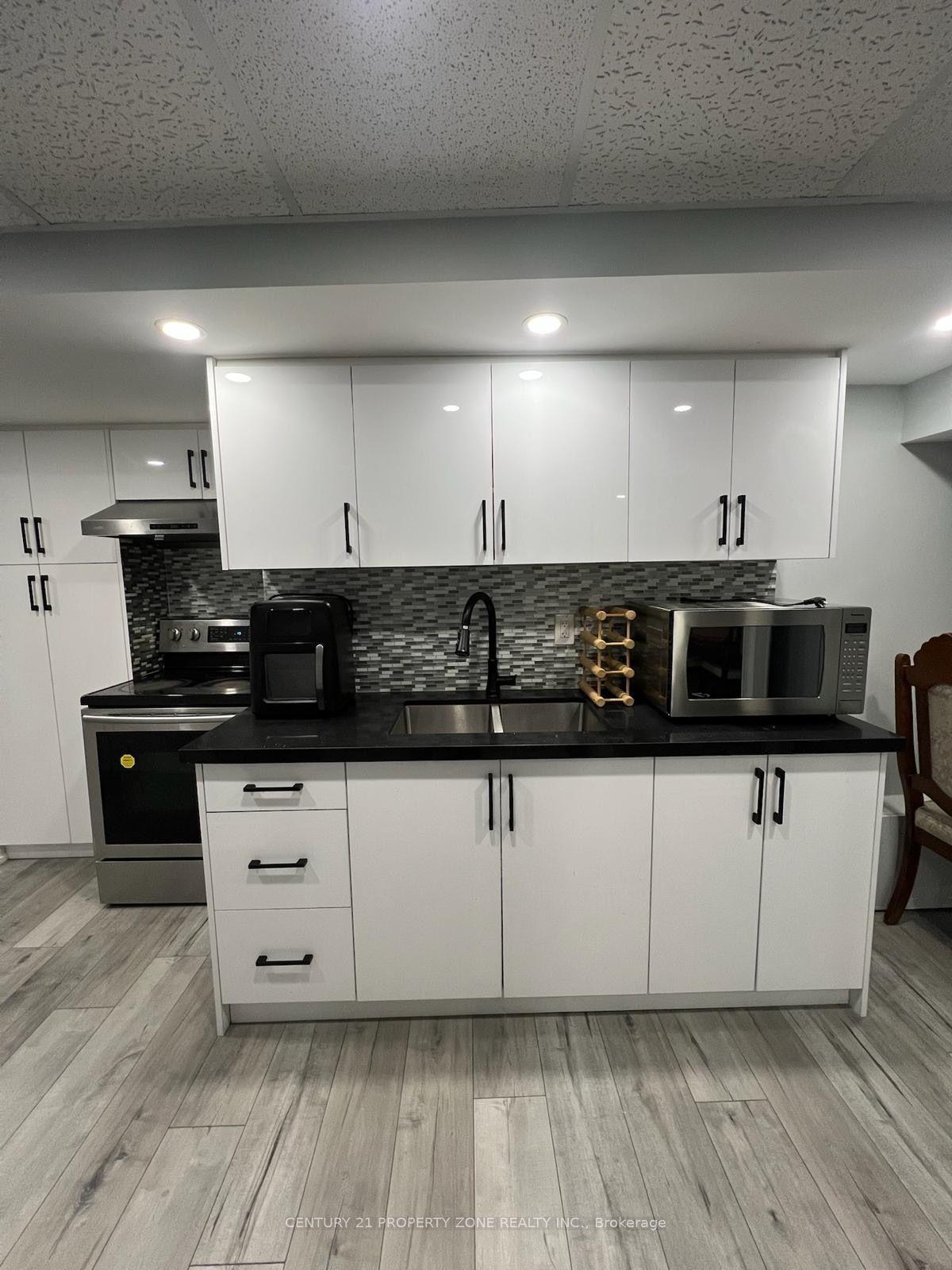 36 Keirstead Trail, Brampton — Detached for lease, photo 1