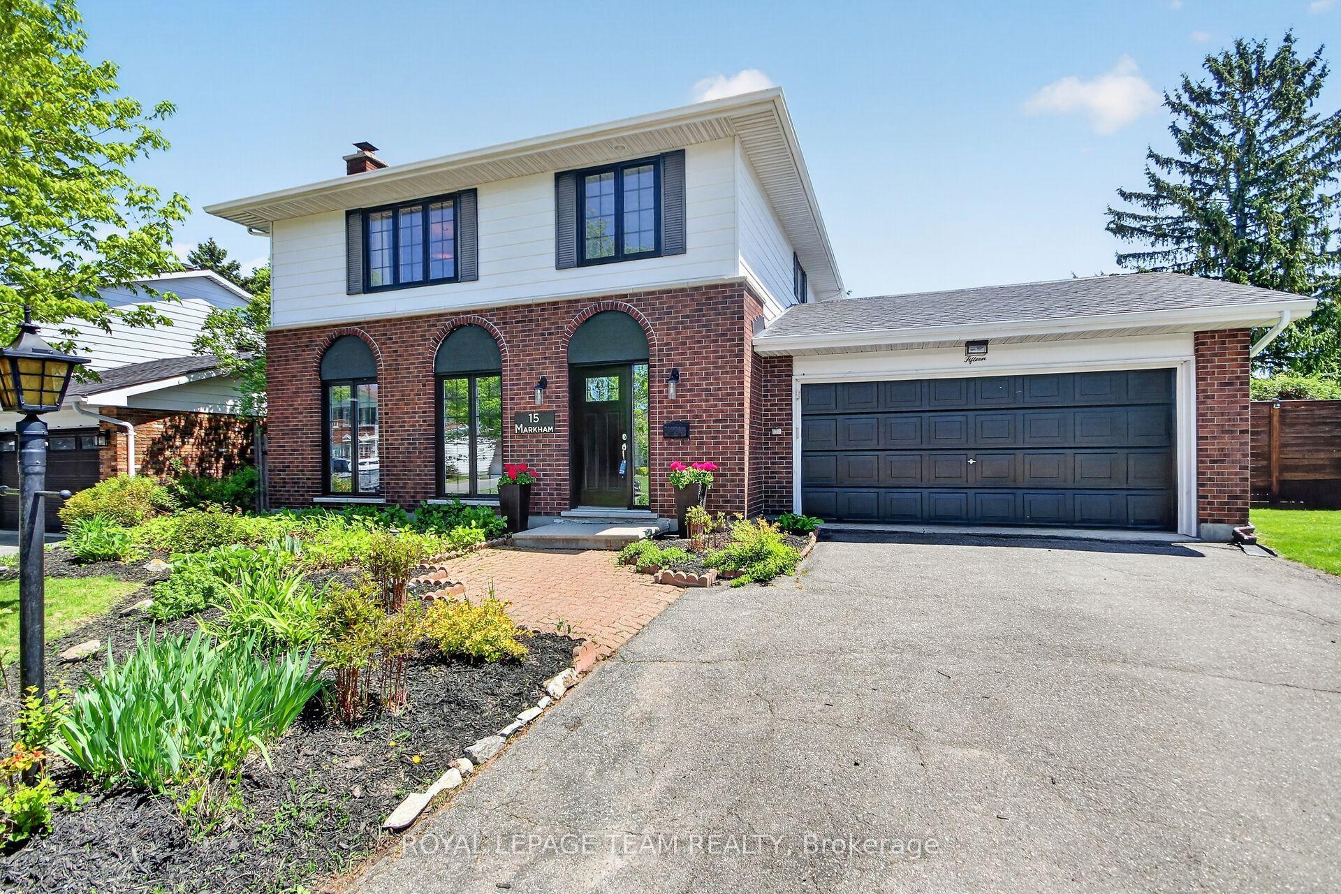 15 Markham Avenue — photo 1