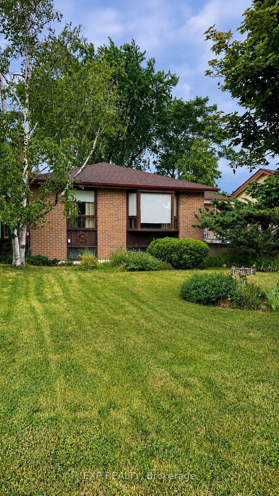 79 Dorset Drive, Brampton — Detached for sale, photo 1