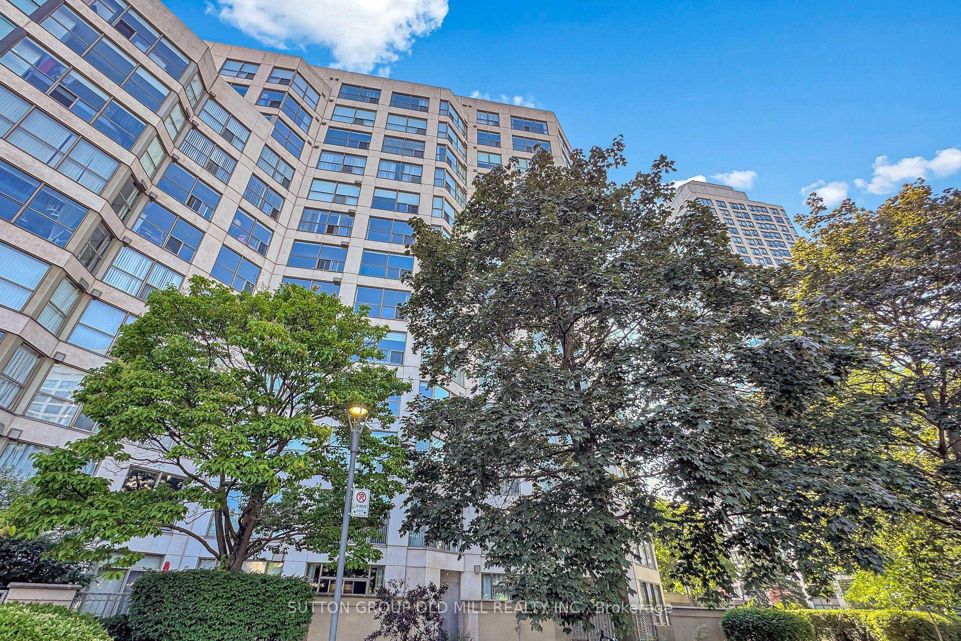 2267 Lake Shore Boulevard W 1307 #1307, Toronto — Condo for sale, photo 1