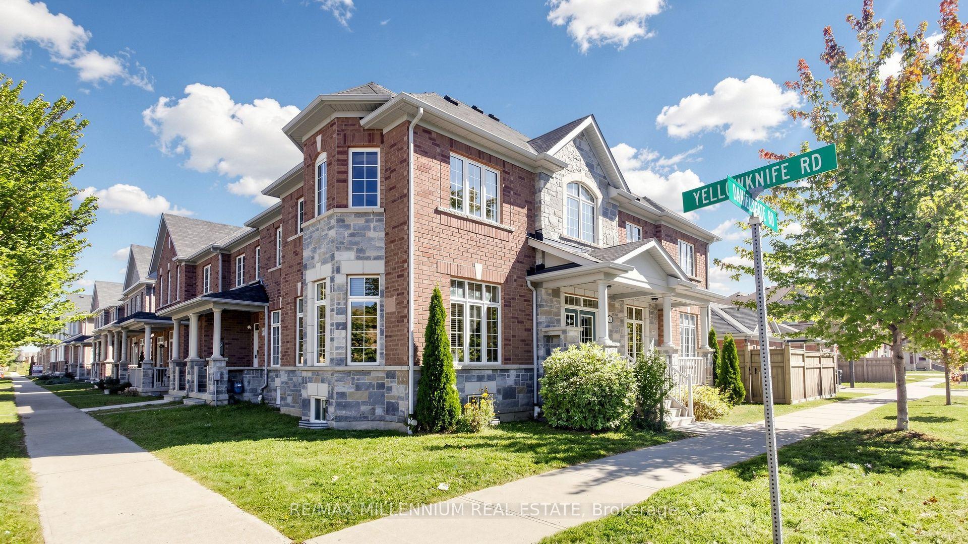 65 Yellowknife Road, Brampton — Townhouse for sale, photo 1