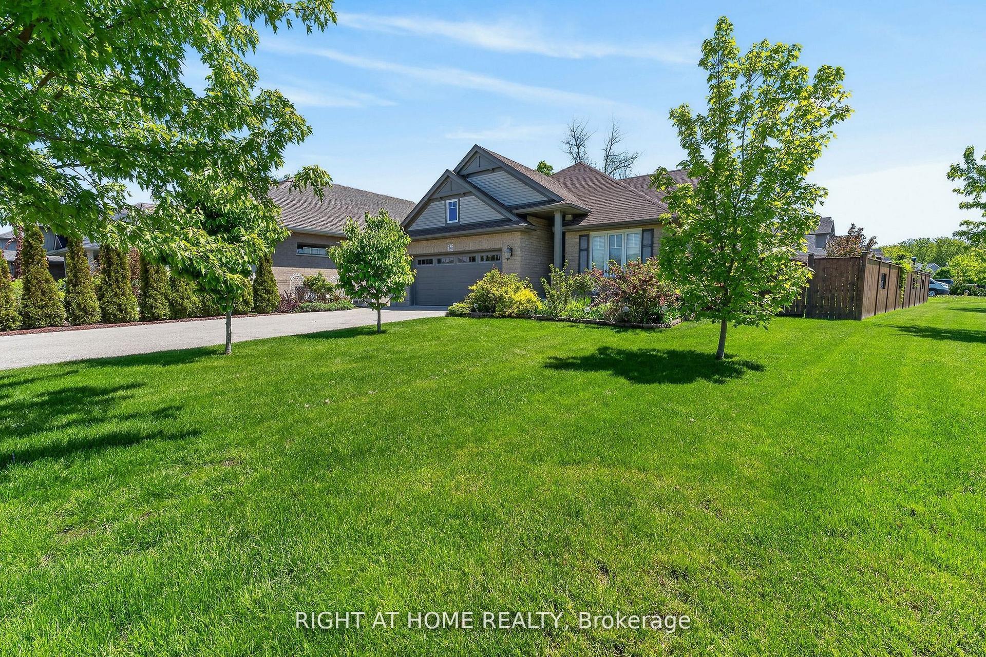 190 Emery Street, Central Elgin — Detached for sale, photo 1